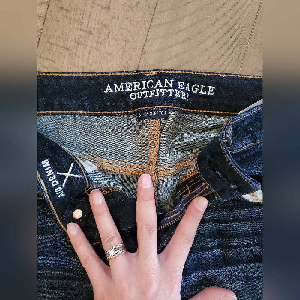 American Eagle Skinny Jean: mid rise